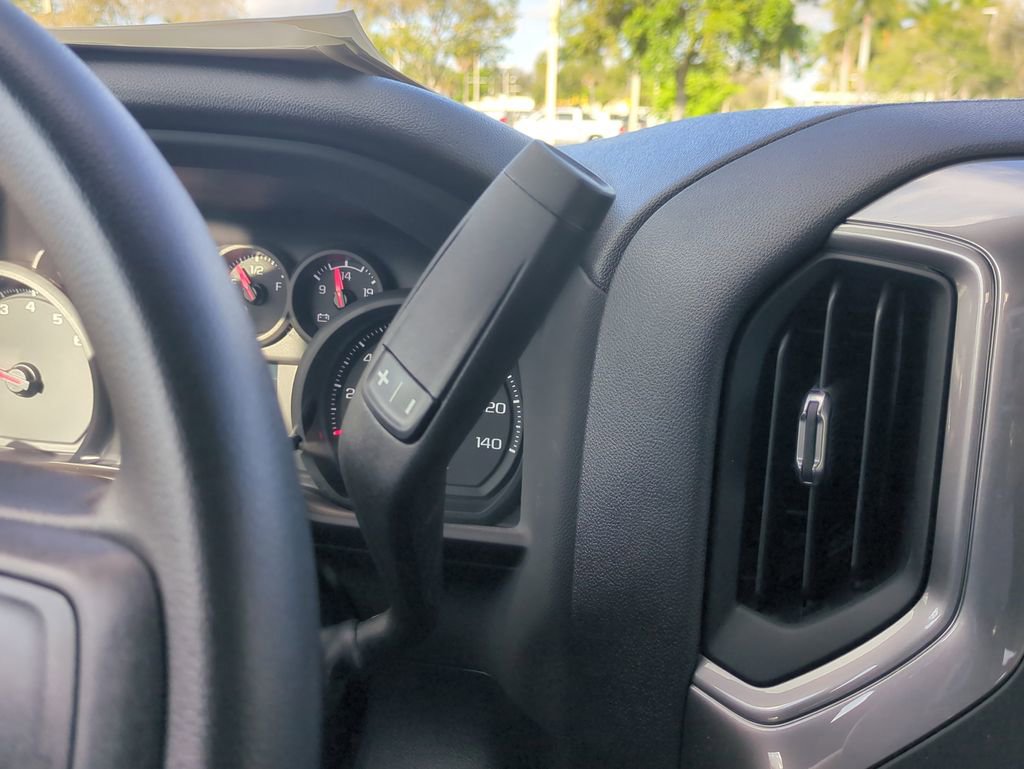 Used 2025 GMC Sierra 1500 Pro w/ Convenience Package image 19