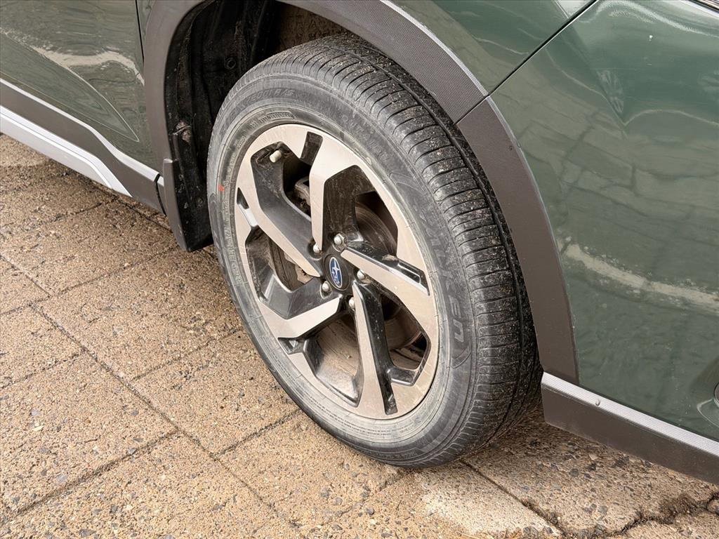 Used 2023 Subaru Forester Touring image 9