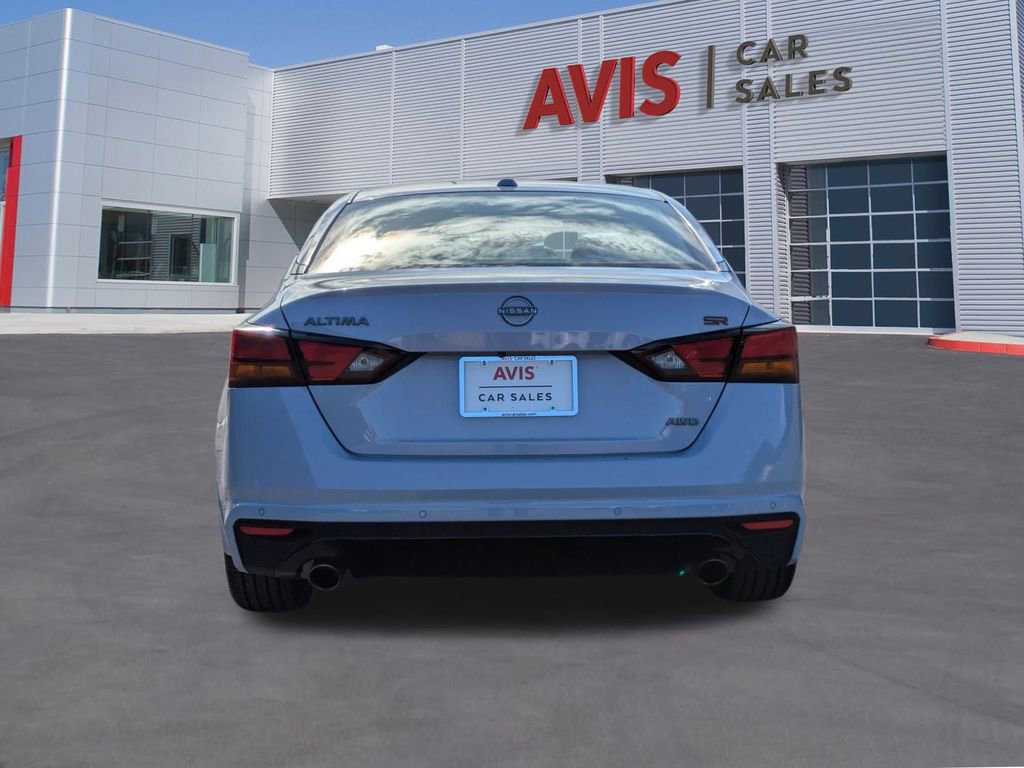 Used 2025 Nissan Altima 2.5 SR image 7