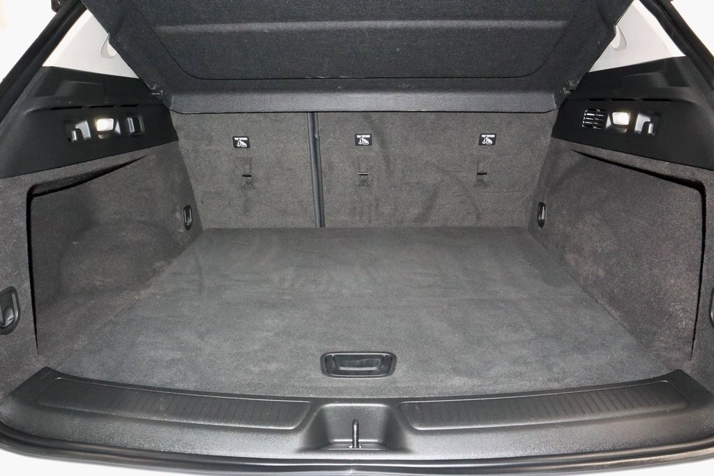 Used 2023 Buick Envision Essence w/ Sport Touring Package image 14