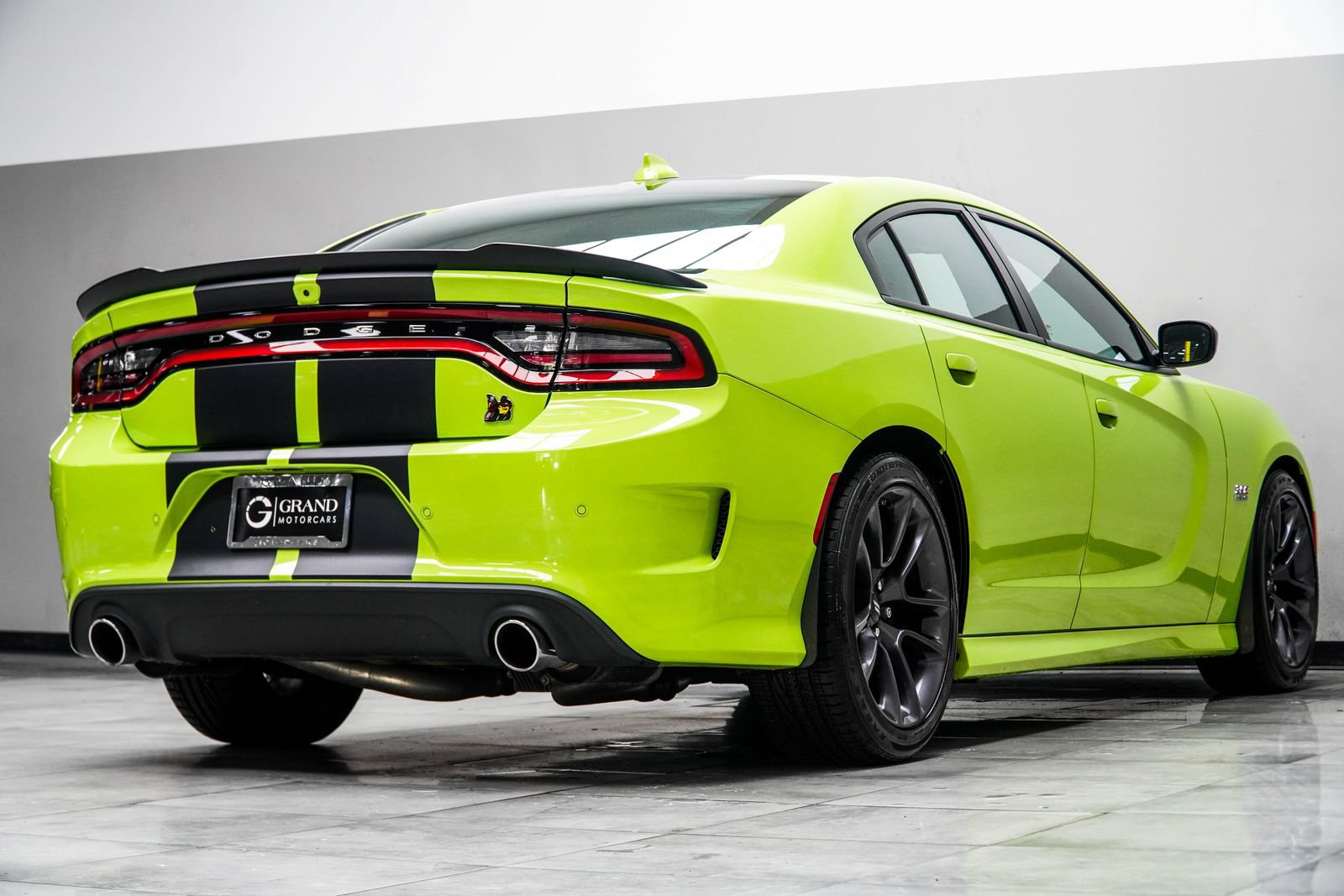 Used 2023 Dodge Charger Scat Pack w/ Plus Group RWD image 13