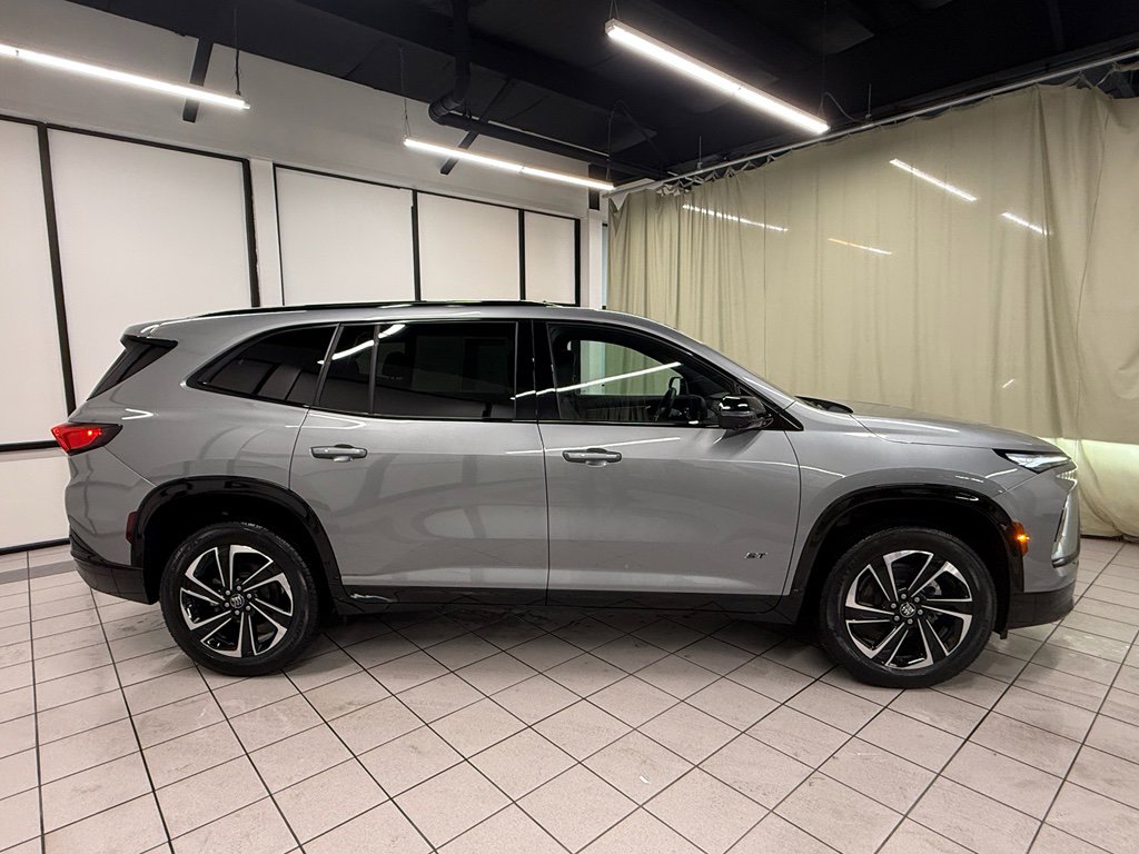 Certified 2025 Buick Enclave Sport Touring AWD/4WD image 3