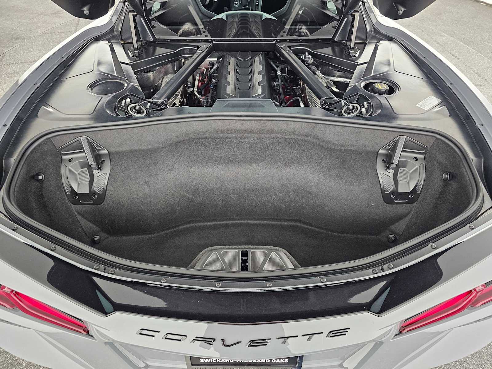 Used 2025 Chevrolet Corvette Stingray Coupe w/ 1LT RWD image 13