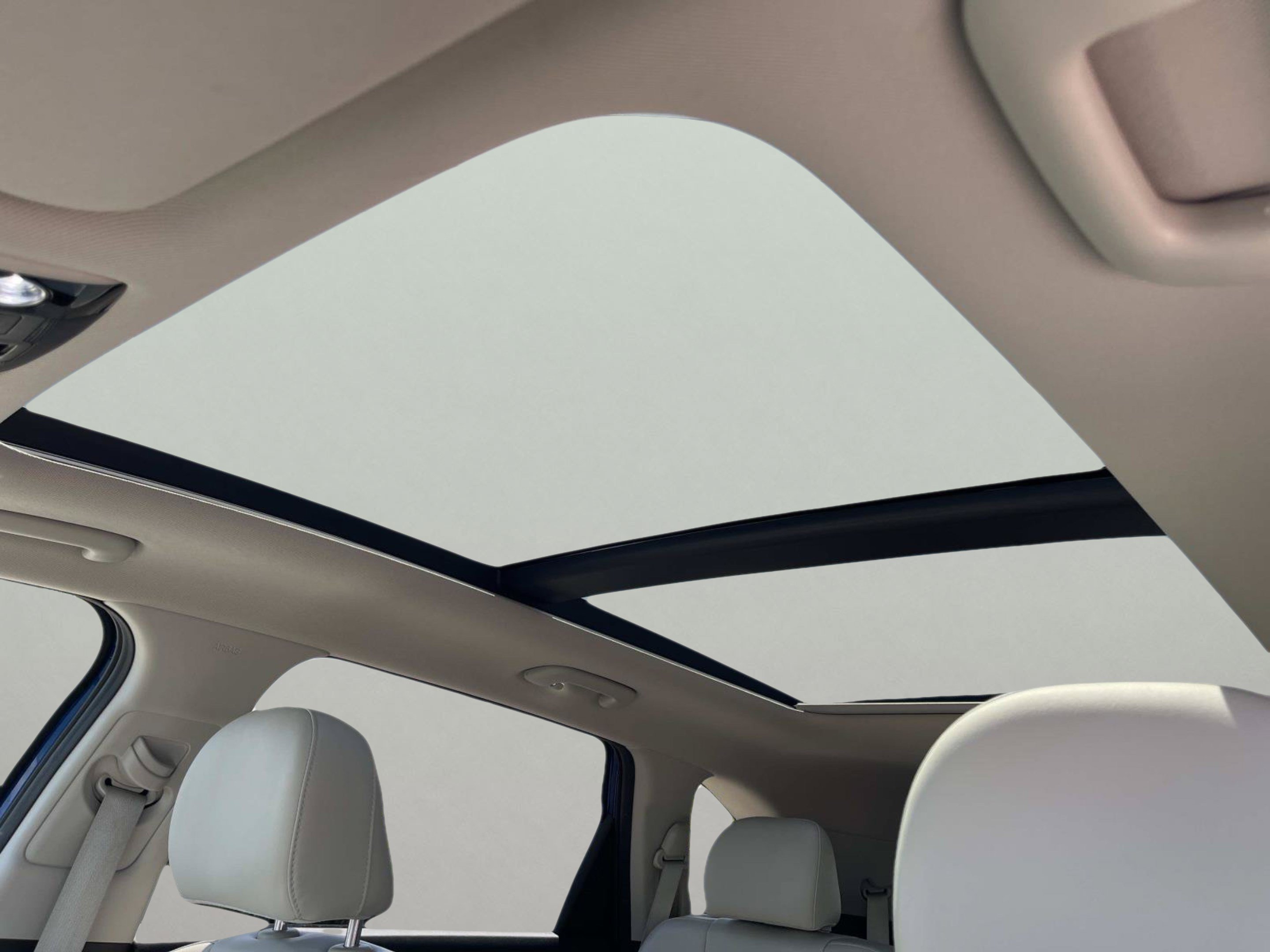 Used 2023 Kia Sorento EX w/ Panoramic Sunroof Package FWD image 31
