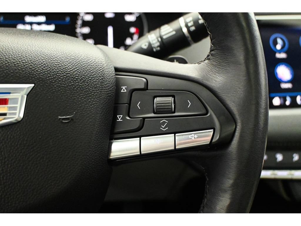 Certified 2023 Cadillac XT4 Luxury w/ Cold Weather Package FWD image 41