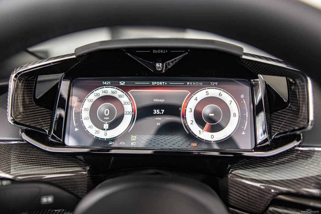 New 2026 Aston Martin Vanquish Convertible RWD image 24