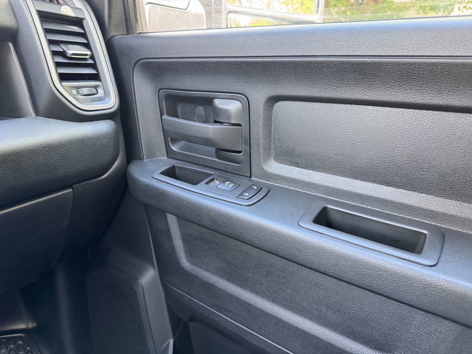 New 2024 RAM 4500 Tradesman w/ Chrome Appearance Group image 20