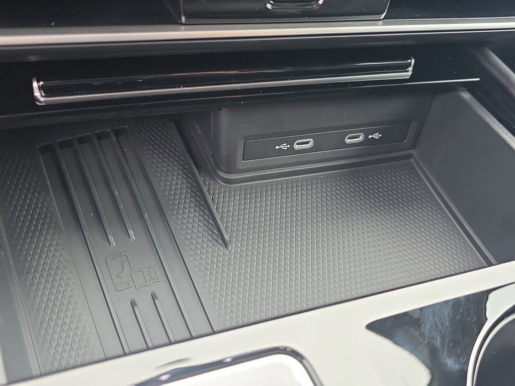 New 2026 Volkswagen Atlas Peak Edition image 23