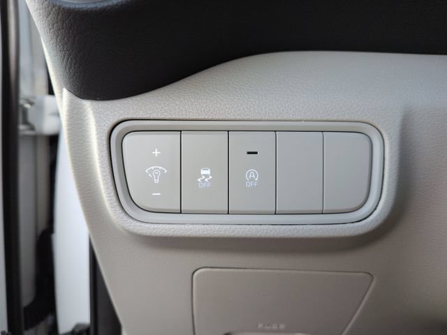 Certified 2025 Kia Soul LX w/ LX Technology Package FWD image 26