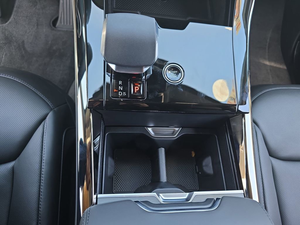 New 2026 Land Rover Range Rover Sport SE AWD/4WD image 26