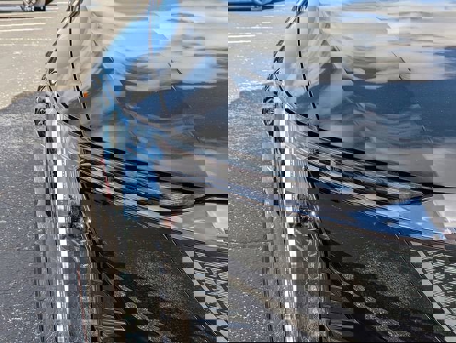 New 2026 Cadillac Optiq Luxury 2 image 9