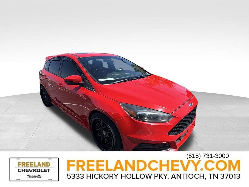 Used 2016 Ford Focus ST w/ Equipment Group 402A FWD 360° Tour