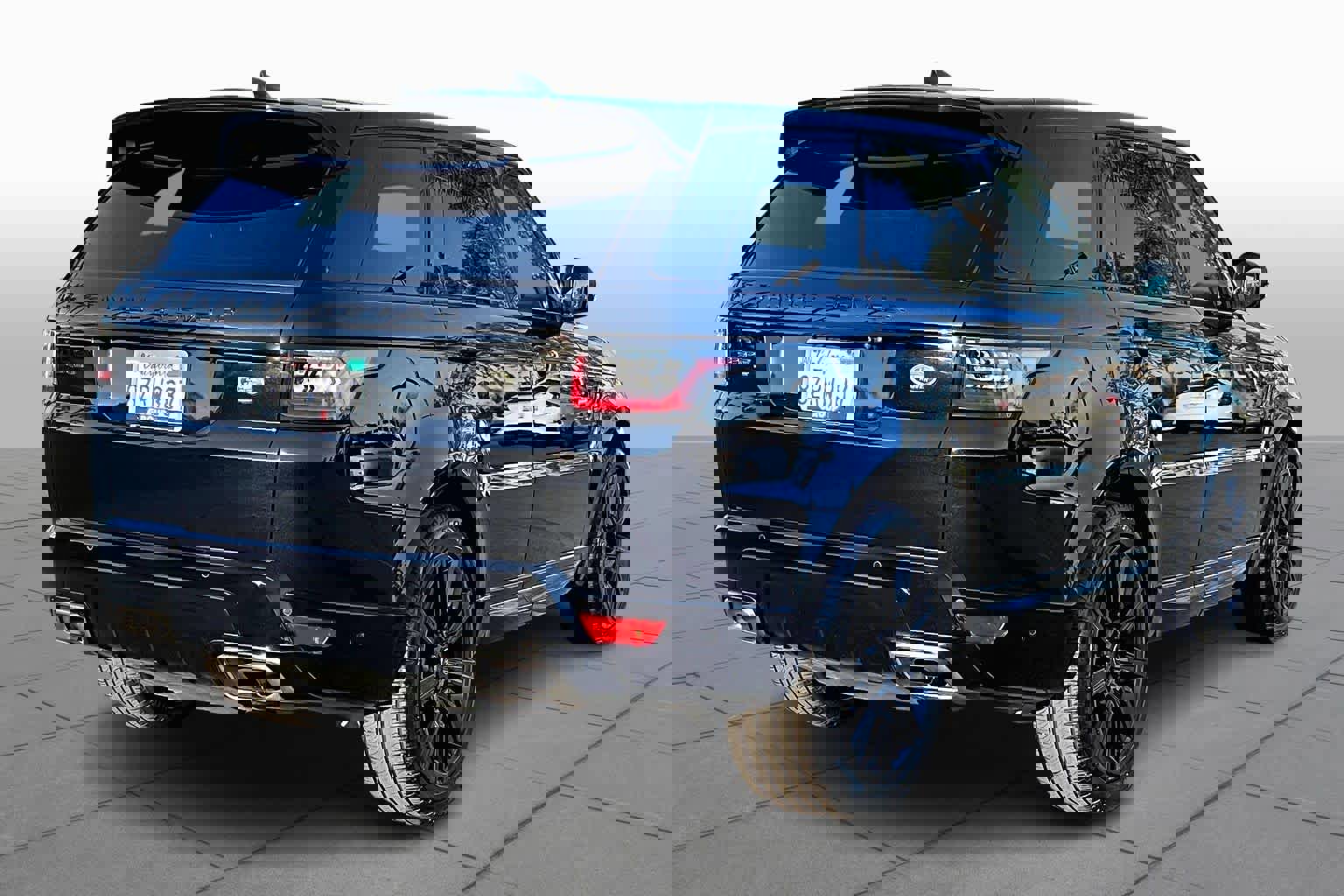 Used 2022 Land Rover Range Rover Sport HSE Silver Edition image 12