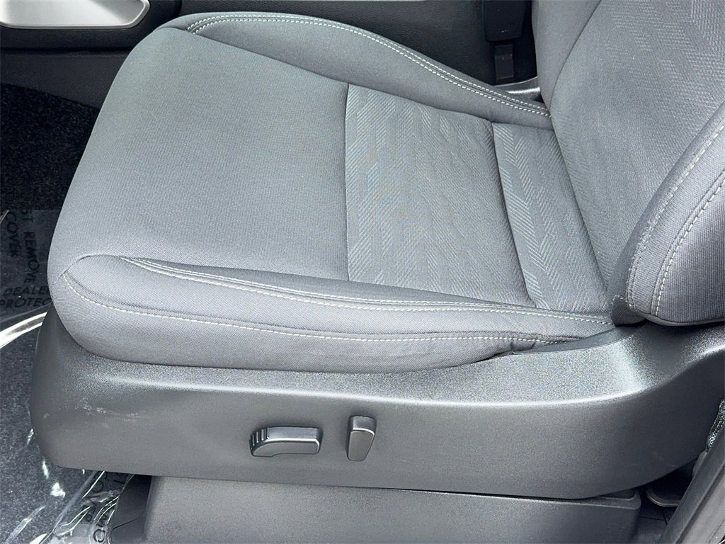 Used 2023 Nissan Frontier SV w/ SV Convenience Package image 38