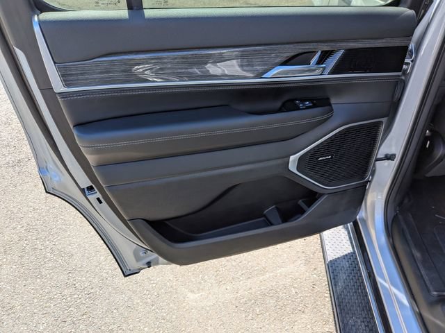 Certified 2022 Jeep Wagoneer Series II AWD/4WD image 22