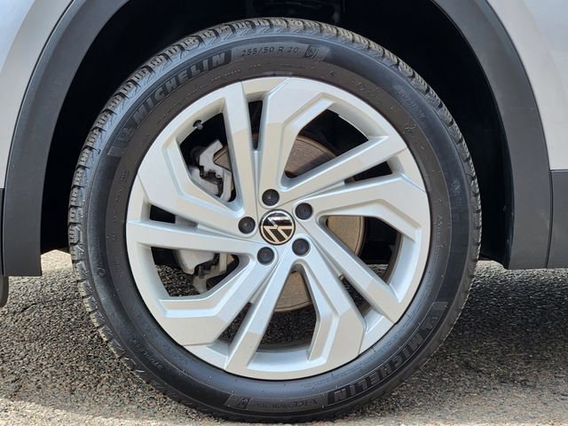 Used 2021 Volkswagen Atlas Cross Sport SEL AWD/4WD image 9
