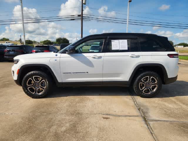 Used 2022 Jeep Grand Cherokee Trailhawk AWD/4WD image 3