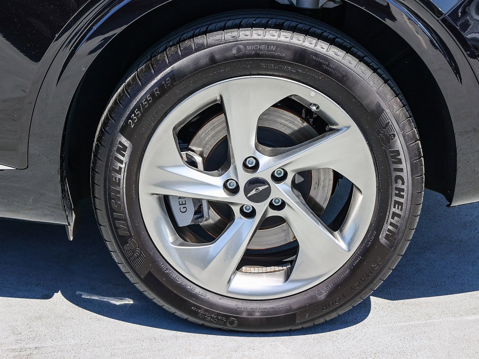 Used 2026 Genesis GV70 2.5T Select image 8