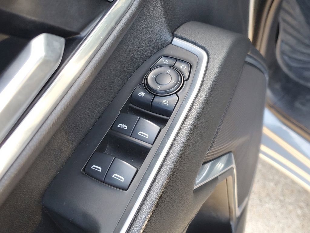 Used 2025 Chevrolet Silverado 2500 LT w/ Safety Package image 19