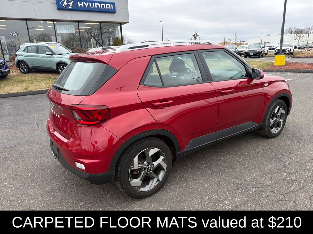 Certified 2023 Hyundai Venue SEL image 3