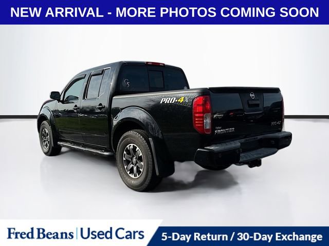 Used 2015 Nissan Frontier PRO-4X image 4