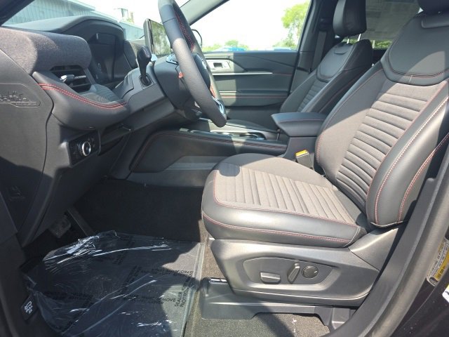 New 2025 Ford Explorer ST-Line w/ Premium Package image 10