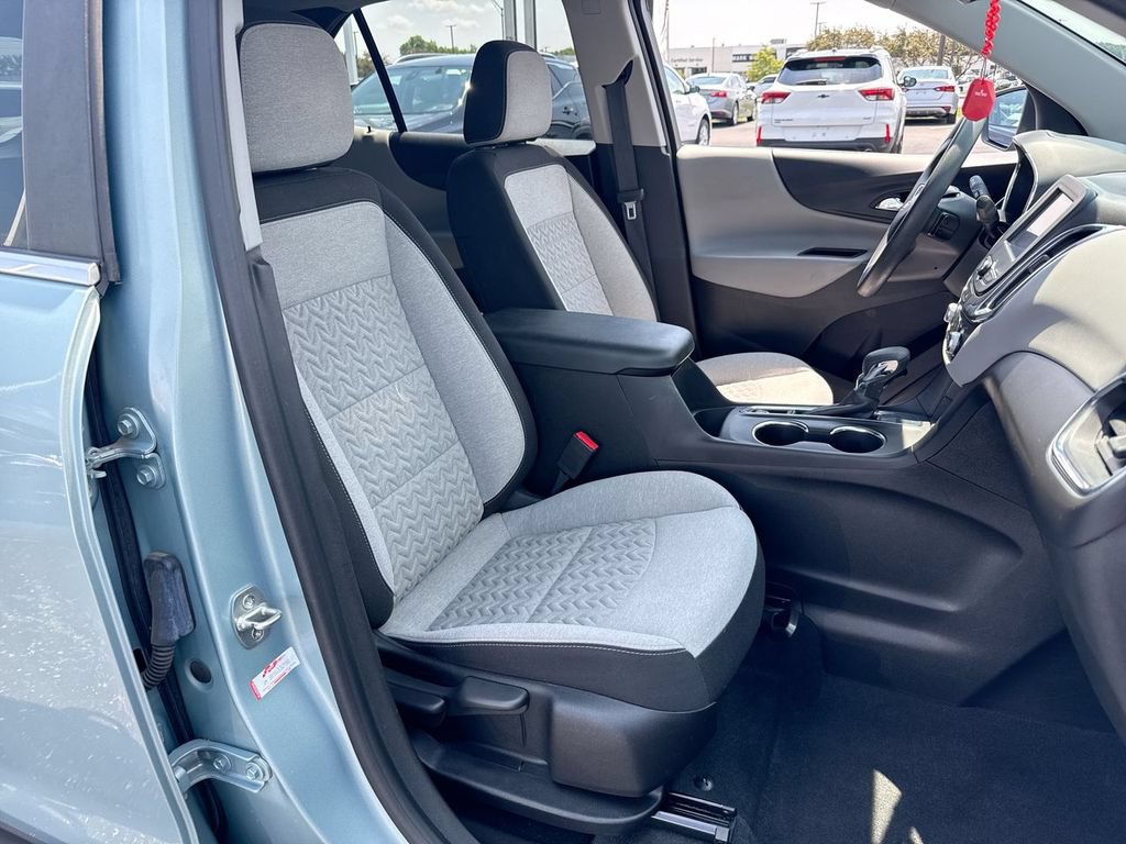 Used 2022 Chevrolet Equinox LT FWD image 25