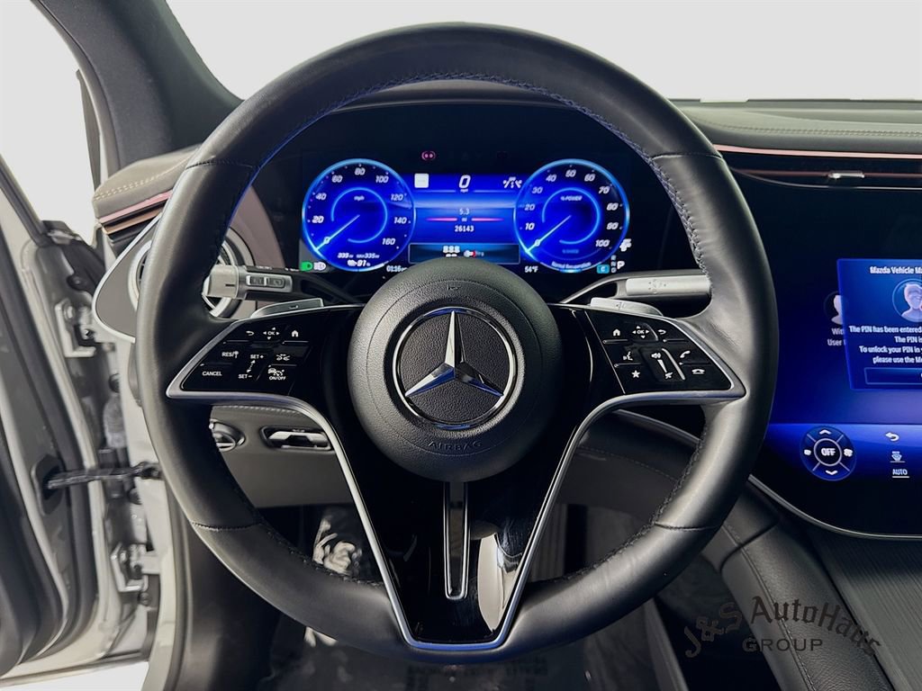 Used 2023 Mercedes-Benz EQS 580 4MATIC SUV image 12