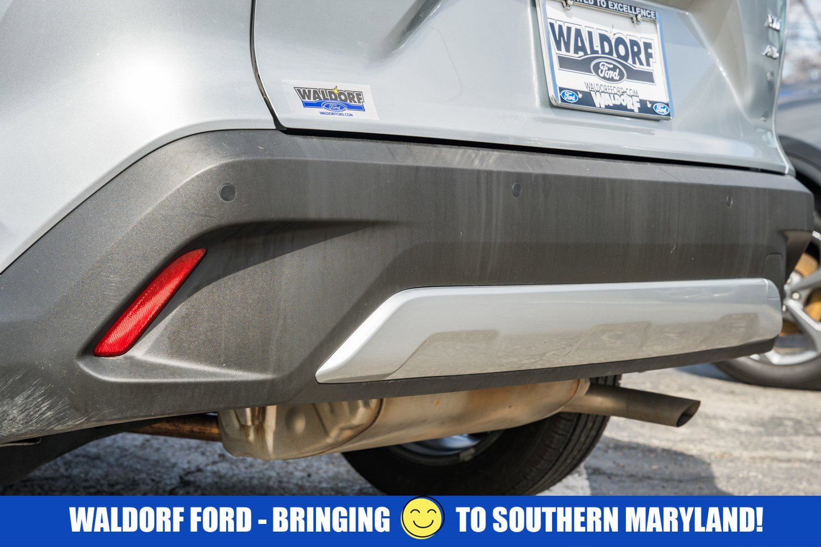 Used 2023 Toyota Corolla Cross XLE w/ Convenience Package image 7