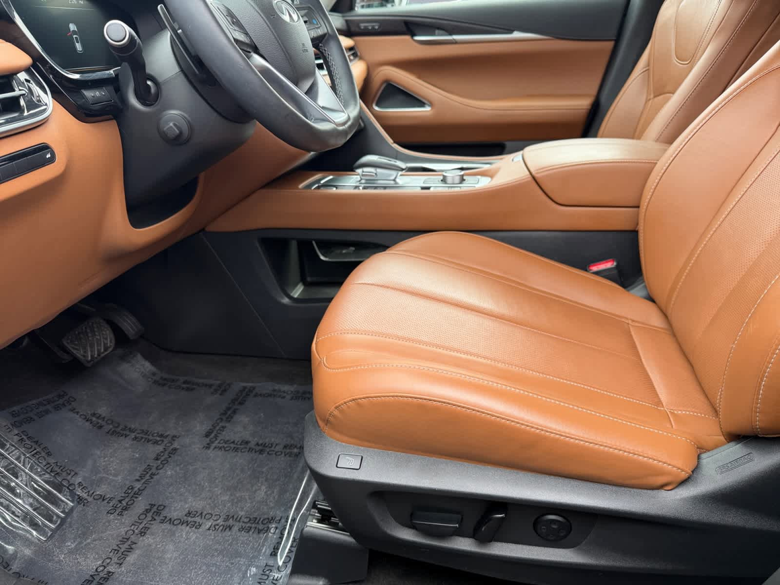 Used 2024 INFINITI QX60 Sensory image 7