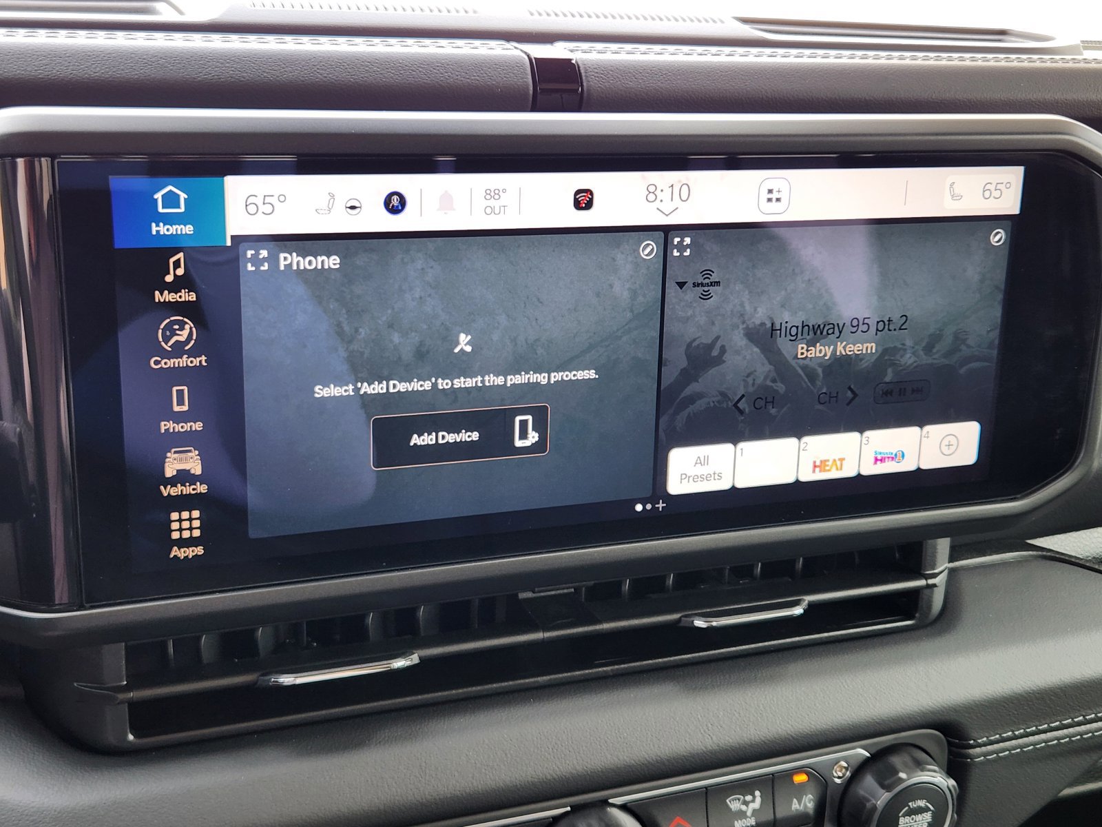 New 2026 Jeep Gladiator Sport AWD/4WD image 16