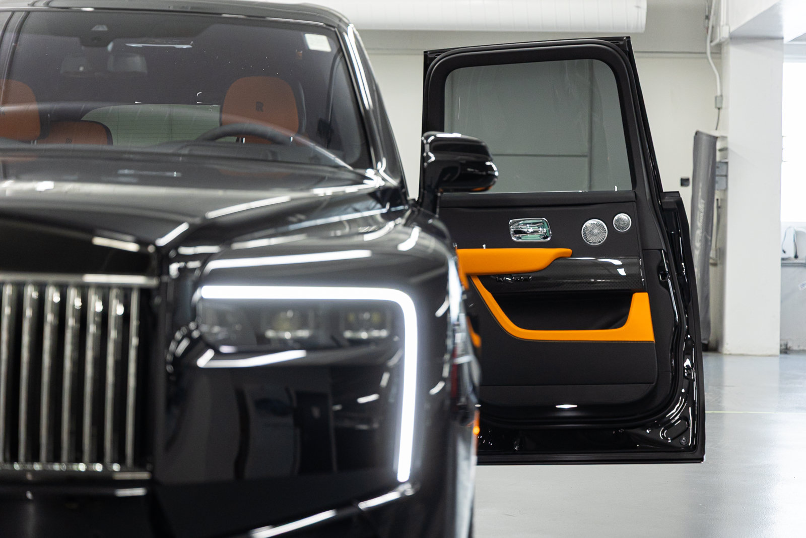 New 2027 Rolls-Royce Cullinan Black Badge AWD/4WD image 22