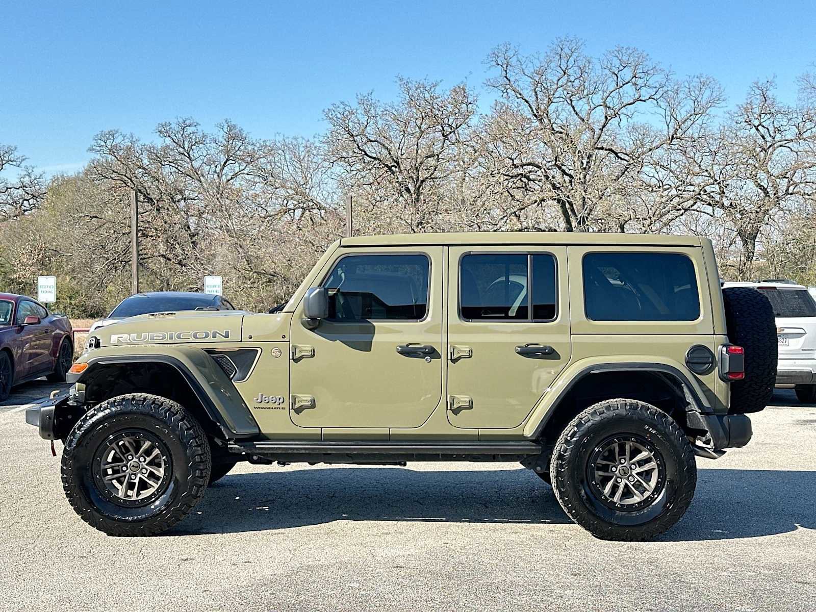 Used 2025 Jeep Wrangler Unlimited Rubicon 392 image 12