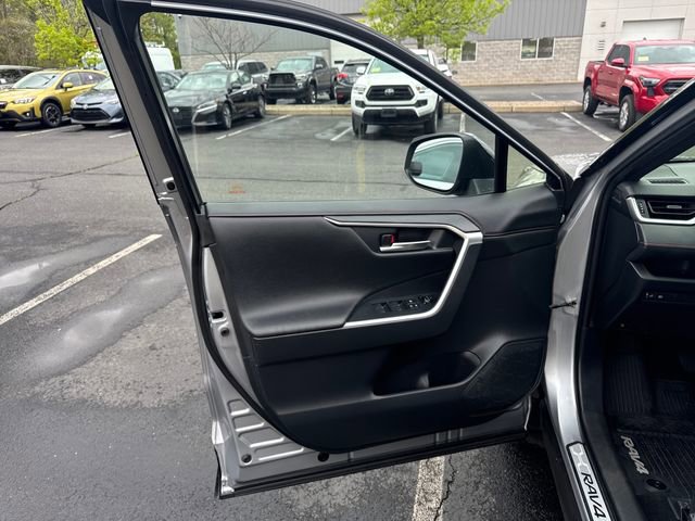 Used 2023 Toyota RAV4 XSE AWD/4WD image 20