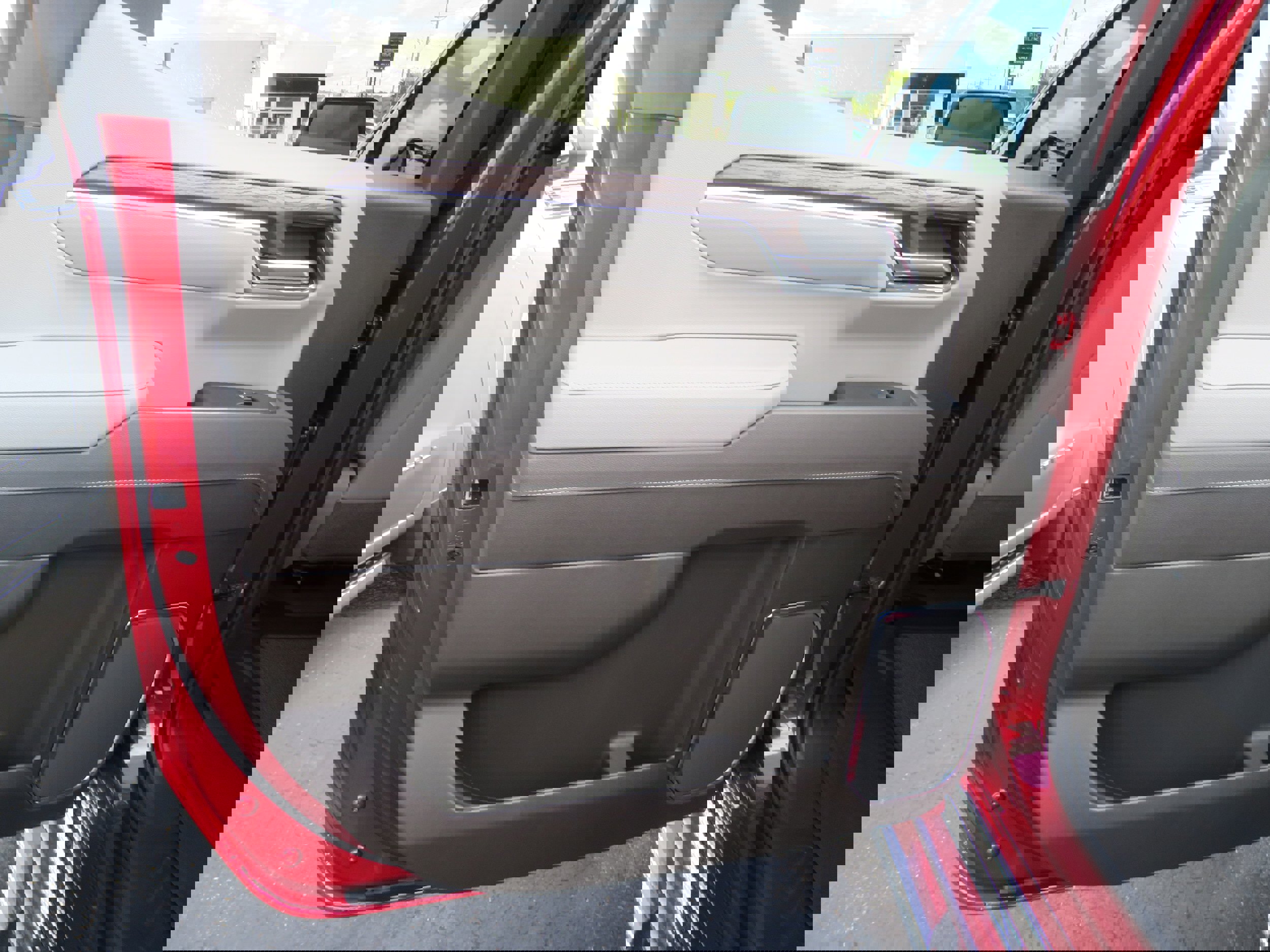 New 2026 GMC Sierra 1500 SLT w/ SLT Premium Plus Package image 8