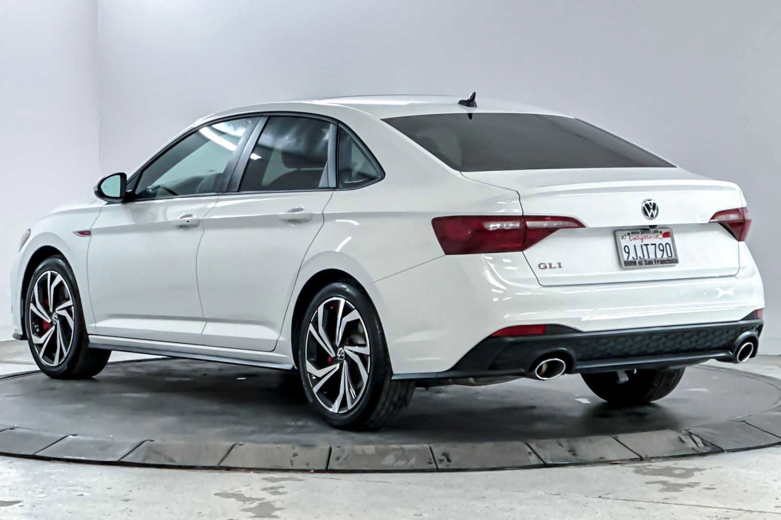 Used 2022 Volkswagen Jetta GLI Autobahn image 6