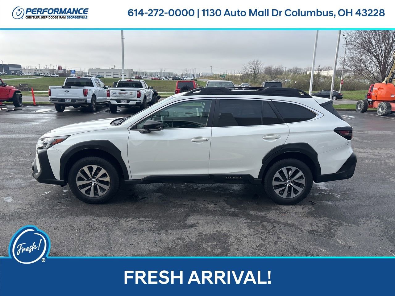 Used 2023 Subaru Outback Premium image 7