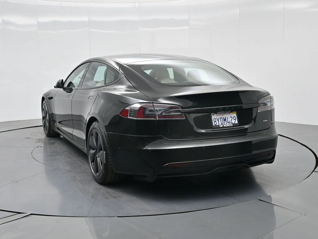 Used 2021 Tesla Model S Plaid image 8