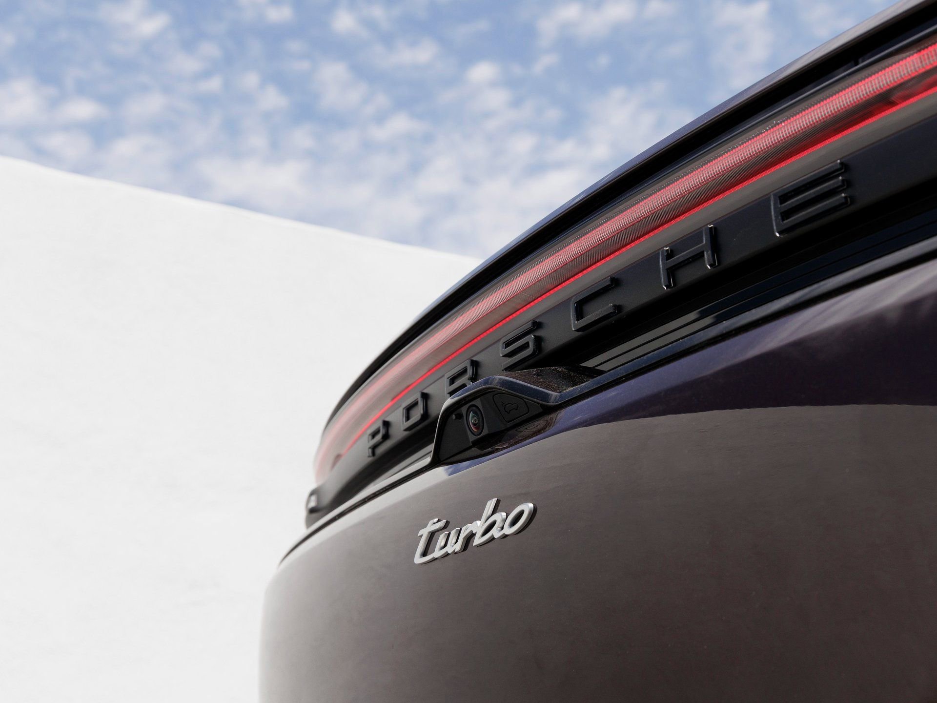 New 2024 Porsche Macan Turbo Electric image 12