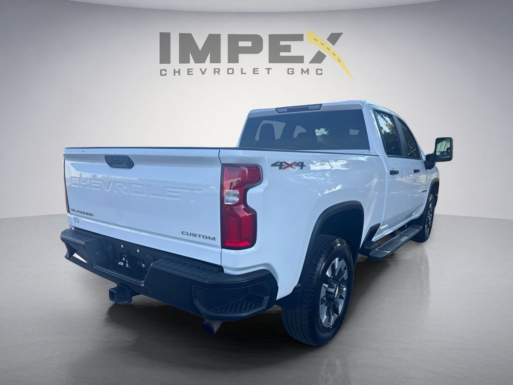 Used 2021 Chevrolet Silverado 2500 Custom w/ Custom Value Package AWD/4WD image 6