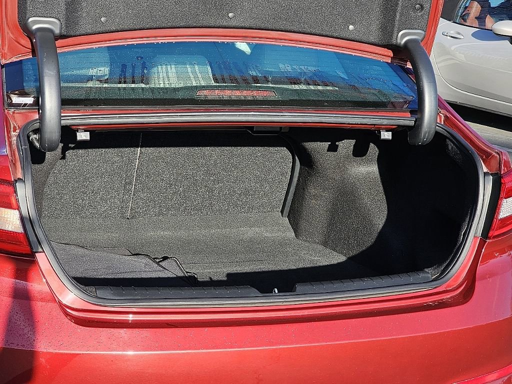 Used 2016 Hyundai Sonata SE image 11