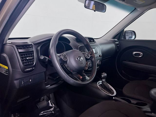 Used 2015 Kia Soul FWD image 10