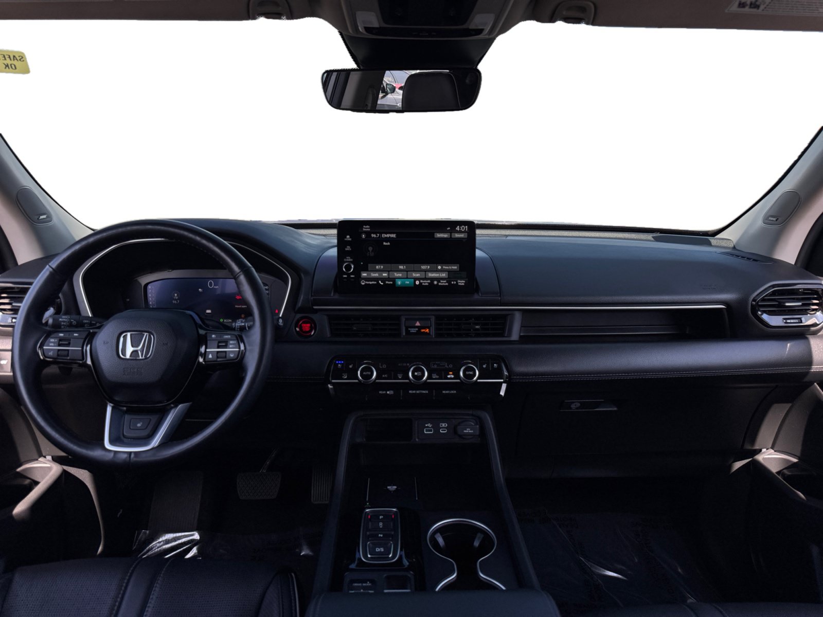 Used 2025 Honda Pilot Elite image 10