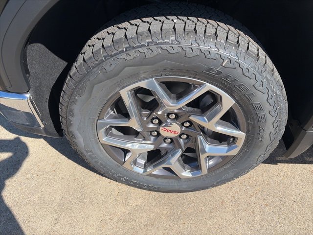 New 2026 GMC Sierra 1500 SLT w/ SLT Premium Plus Package image 10