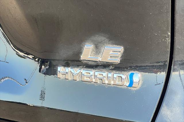 Certified 2023 Toyota RAV4 LE AWD/4WD image 31