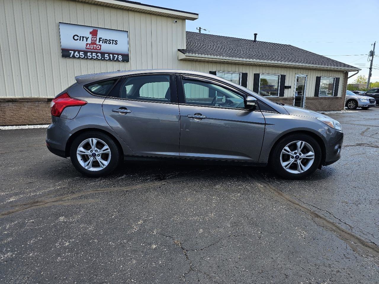 Used 2014 Ford Focus SE FWD image 22
