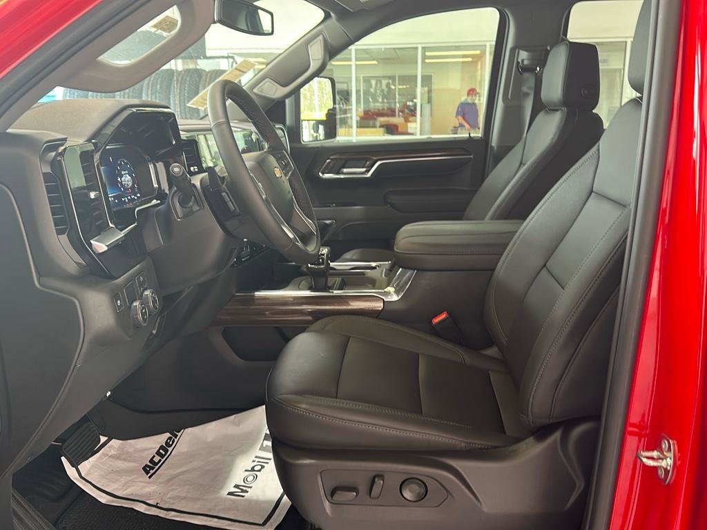 New 2024 Chevrolet Silverado 1500 LT w/ All Star Edition Plus image 5