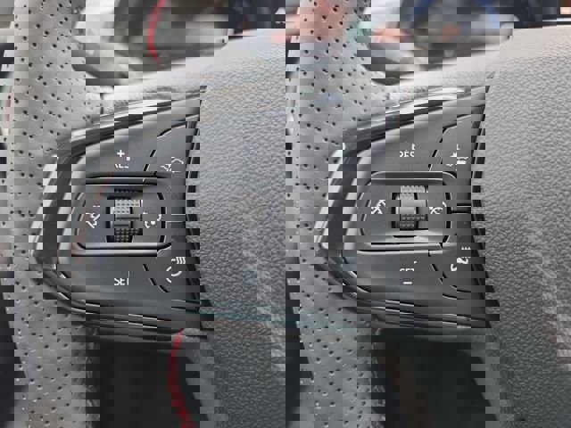 New 2026 Chevrolet Trax RS w/ Driver Confidence Package image 19