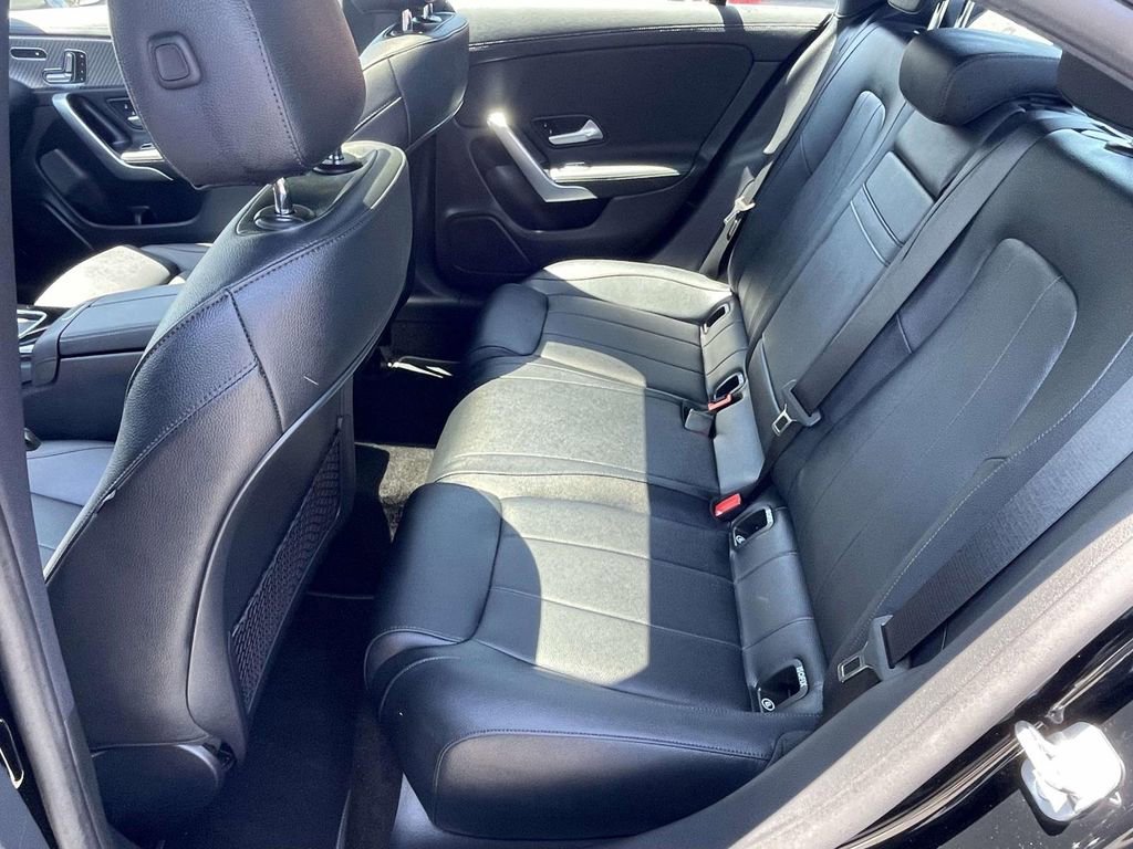 Used 2024 Mercedes-Benz CLA 250 4MATIC image 11