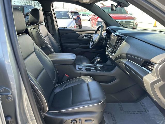 Used 2023 Chevrolet Traverse Premier image 19